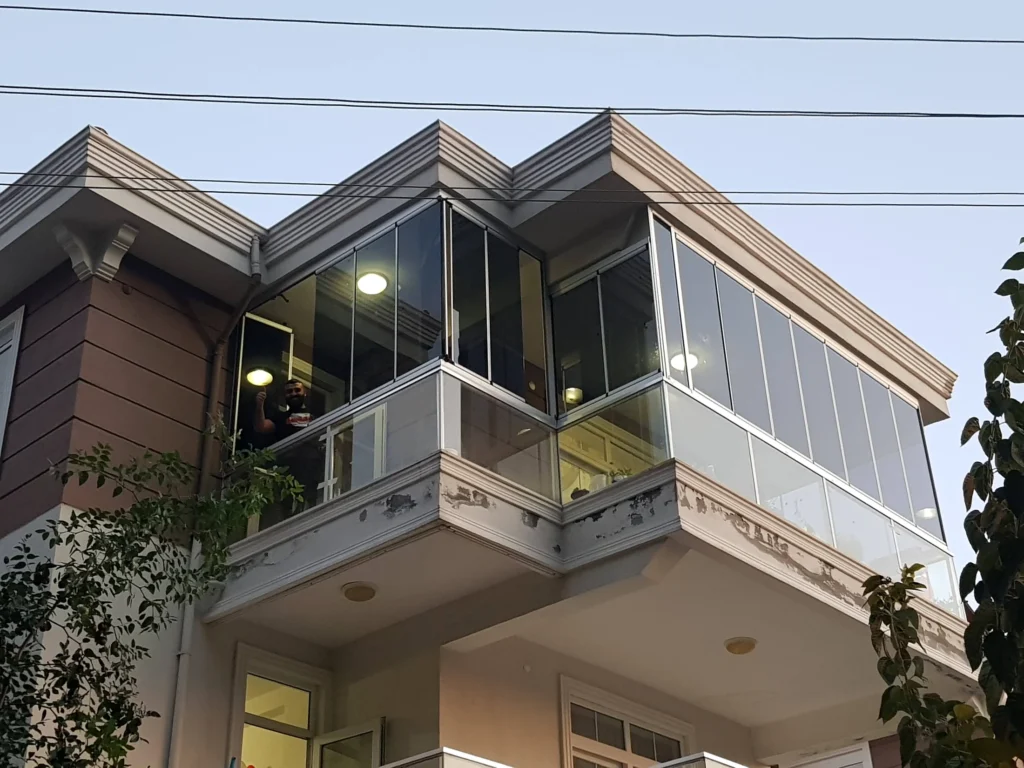 Katlanır Cam Balkon